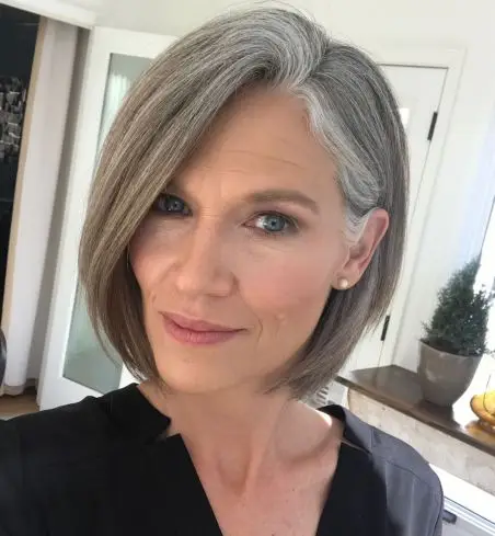 Side-Parted Chin-Length Bob