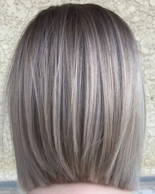 Shiny Straight Gray Blonde Lob