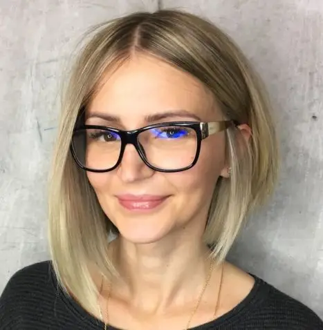 Asymmetrical Bob for Straight Fine Hair