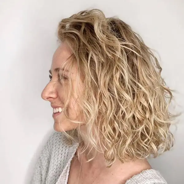 Curly Lob