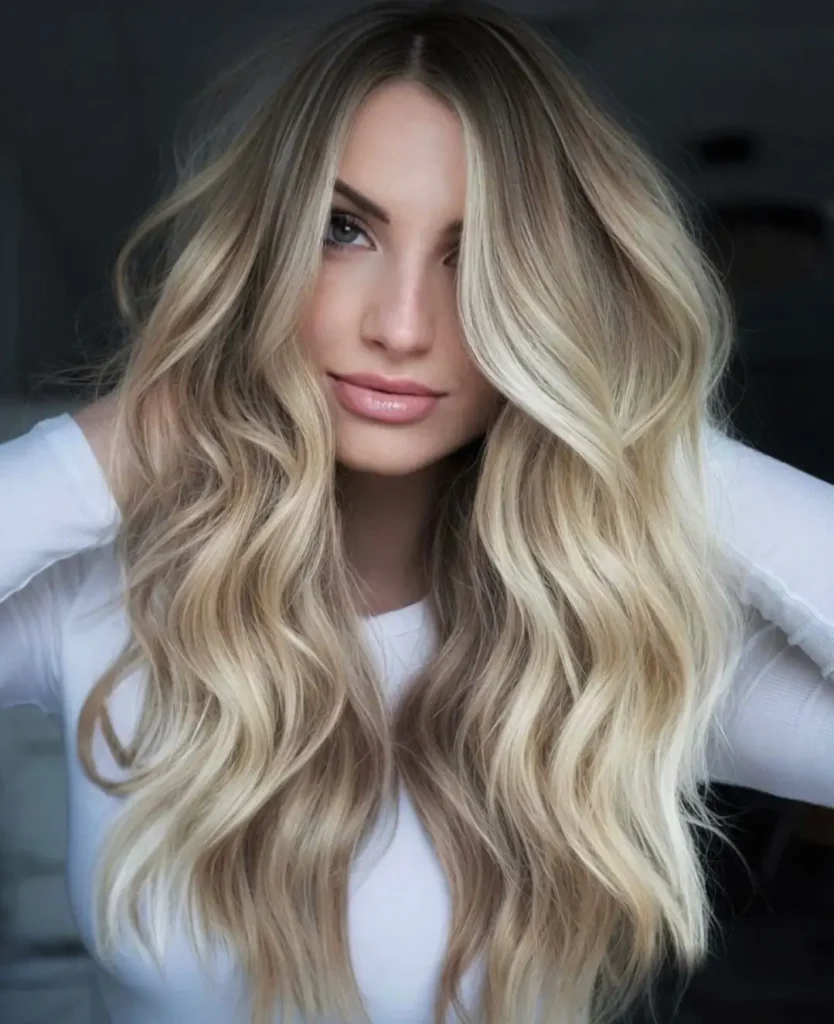 Face-Framing Blonde Color