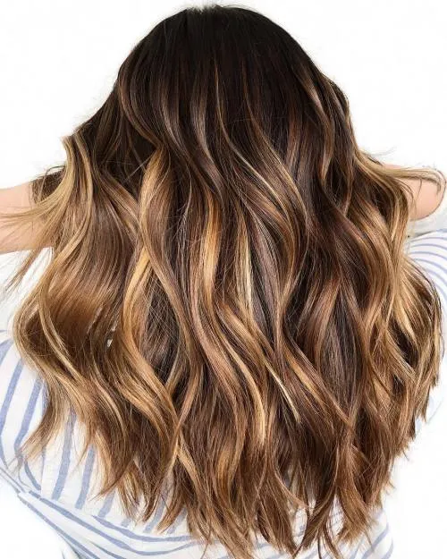 10. Rooted Spiced Caramel Locks
