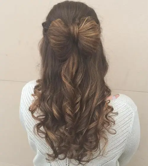 19. Perfectly Sweet Half Up Bow