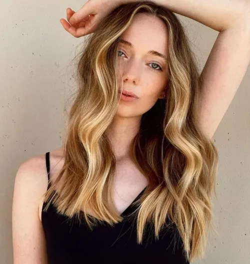 22. Creamy Honey Front Highlights