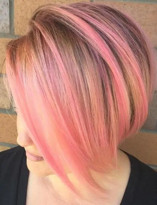 26. Bob with Salmon Pink Highlights