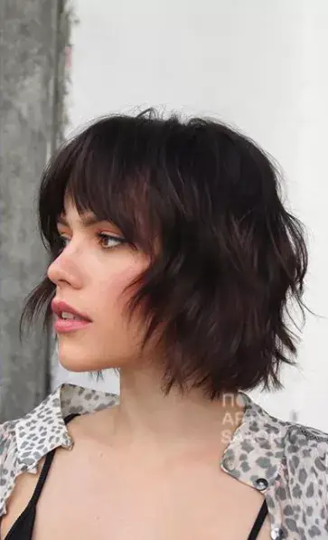 27. Shaggy Chin Bob