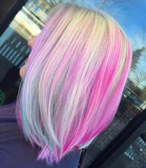 31. Light Blonde and Bright Pink Hair