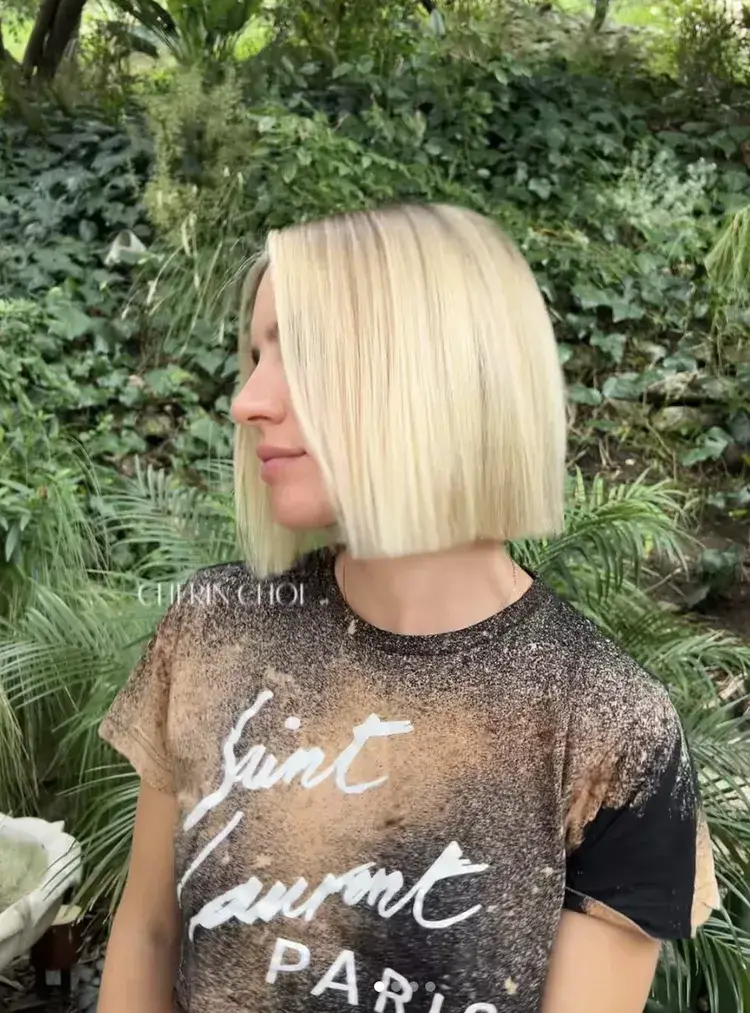 8. Super-Blunt, Straight Bob