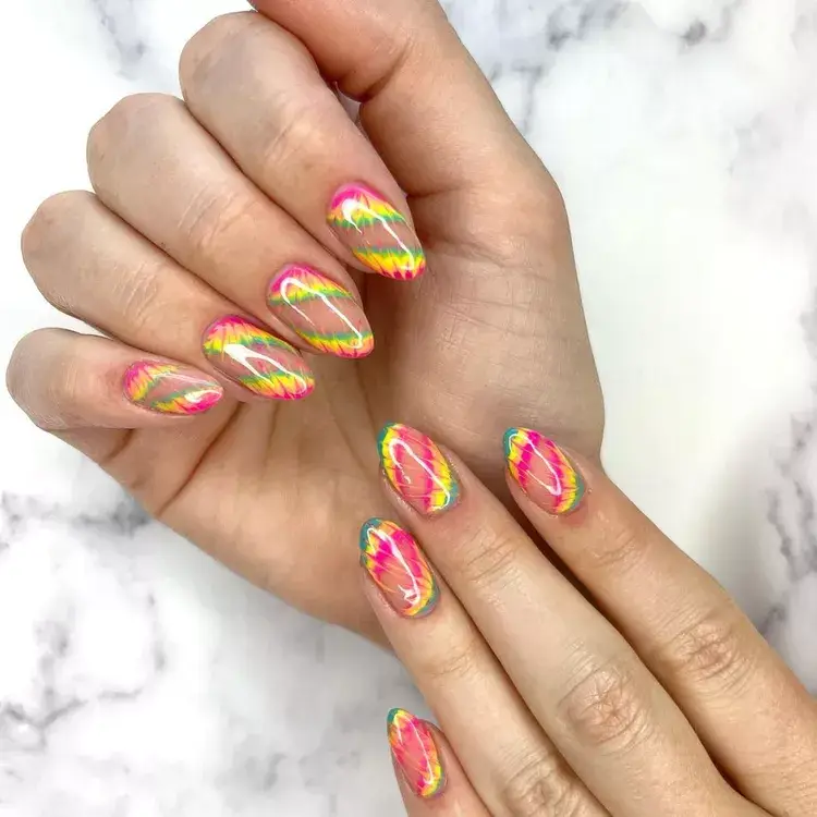 25. Tie-Dye Nails