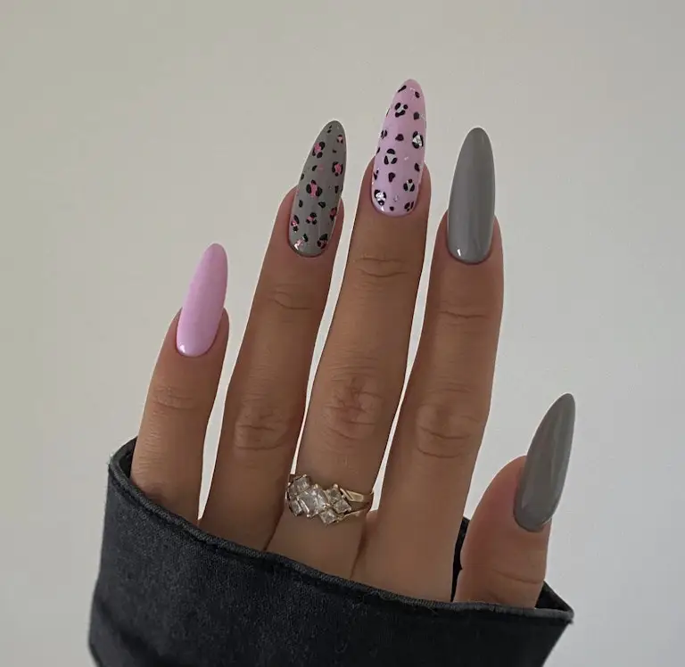 20. Leopard Print Acrylic Nails