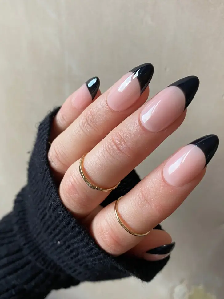 27. Edgy Black French Tip Autumn Nails
