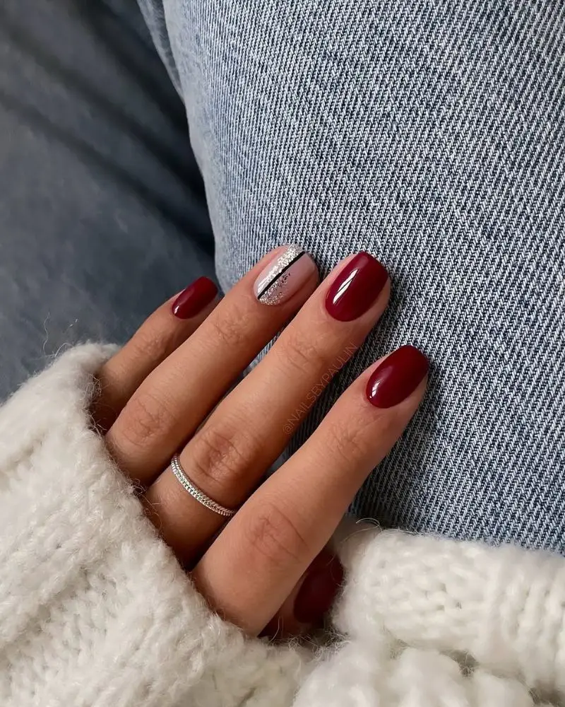 5. Red nail glitter design