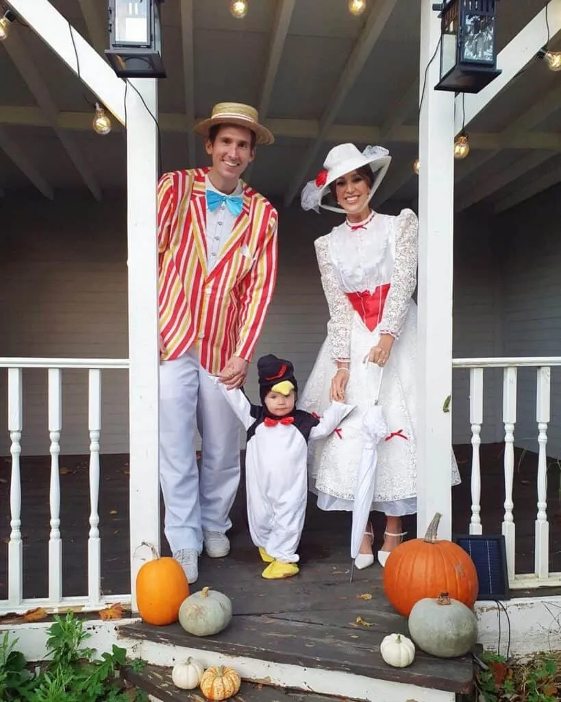 10. Marry Poppin Halloween Costumes