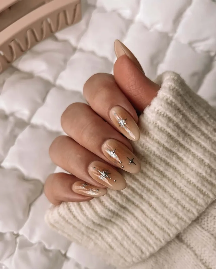 10. Ombre Mocha Mousse Brown Nail Designs