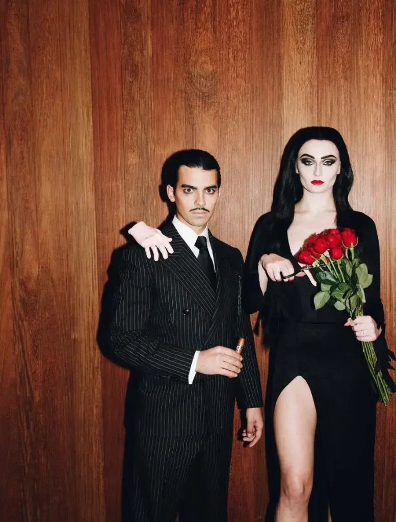 27. Gomez and Morticia Couples Halloween Costume