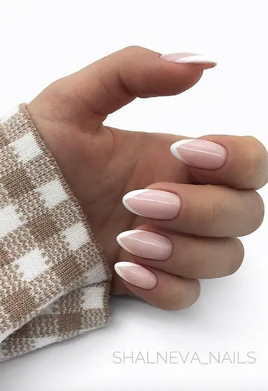 28. Sharp V French Tips