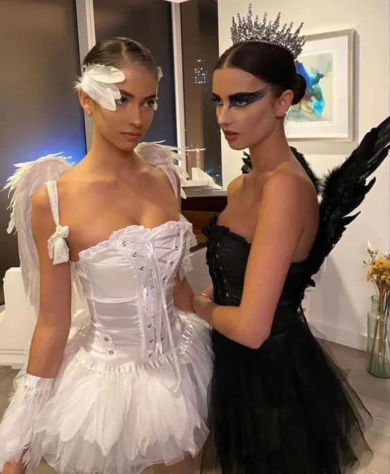 30. Black and White Sexy Swans