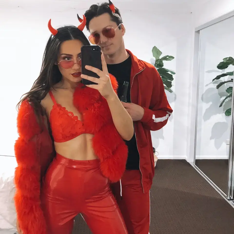 4. Devils Couples Halloween Costume