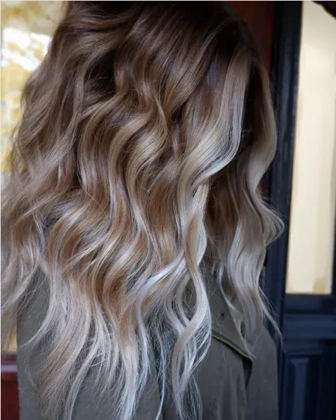 Pearly Blonde Dimension