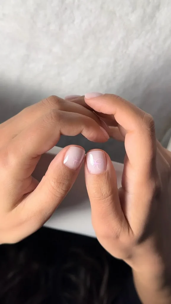 Bow Nail Art