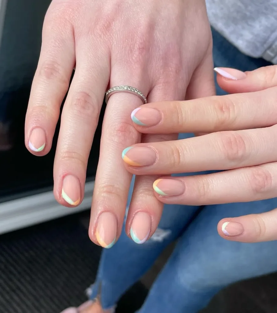  Chic Geometric Pastel French Manicure
