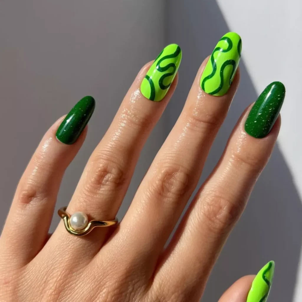 High-Contrast Glittery Green Squiggles
