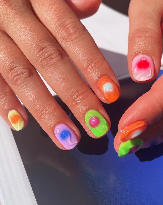 Bright multicoloured short nails with 3D details