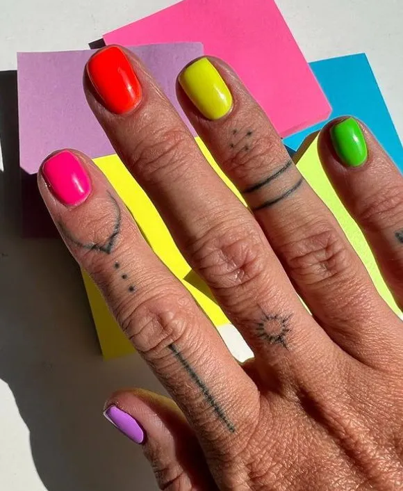 Simple short neon nails